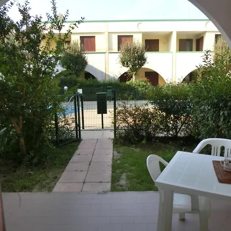 Feel At In Charming For Five Apartment Bibione